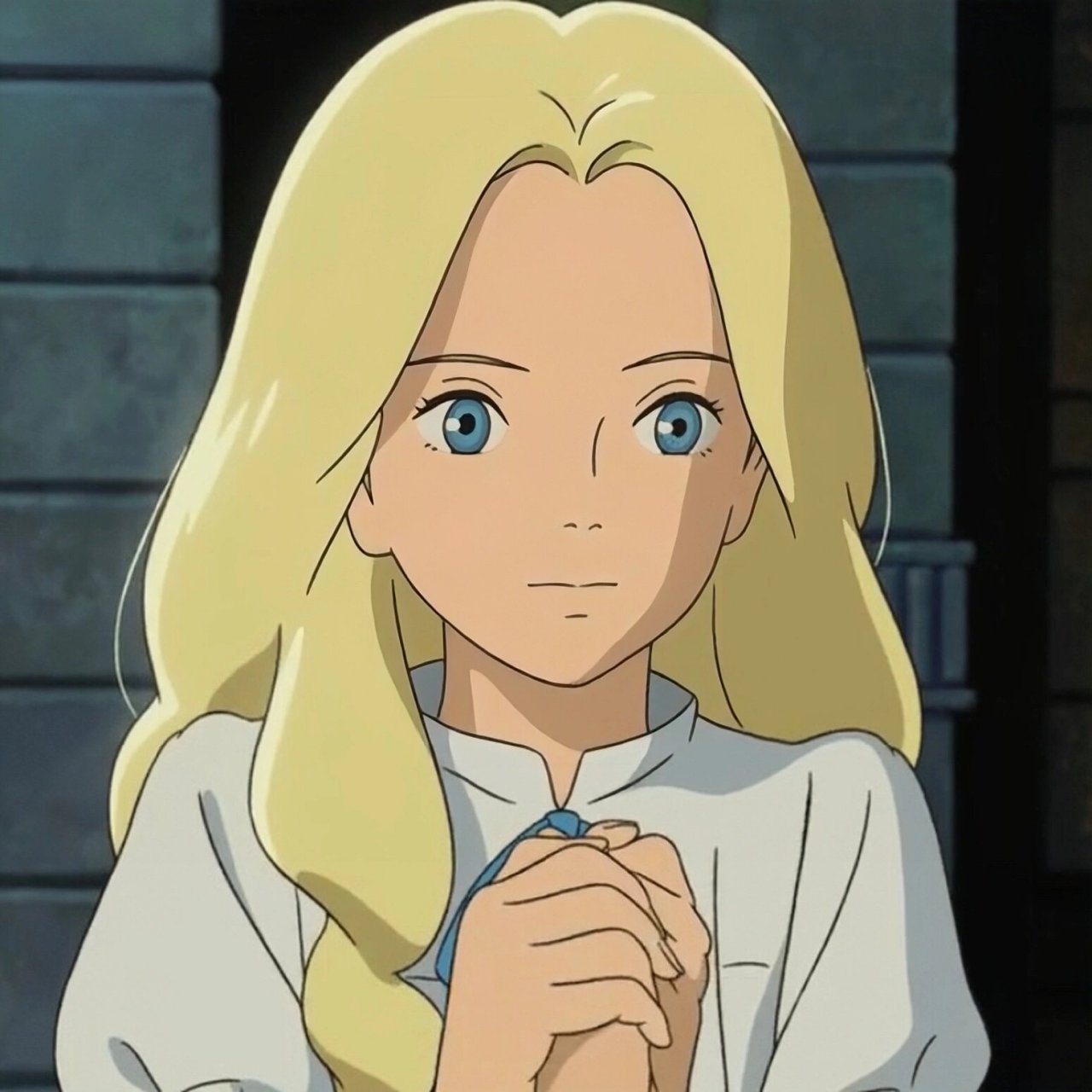 记忆中的玛妮【头像3】金发玛妮好惊艳 很孤独,又很美 小船靠岸,金发