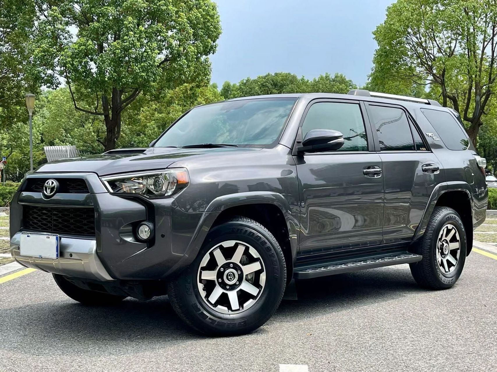 丰田超霸 4runner trd版 4.0l 丰田超霸4runner02trd版024.