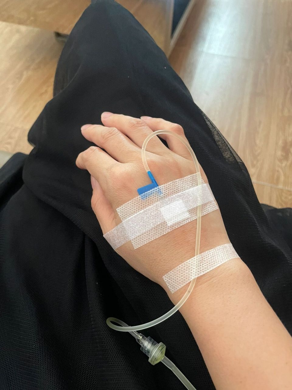 药解决不了的事,用吊瓶来解决,原来生病才知道自己