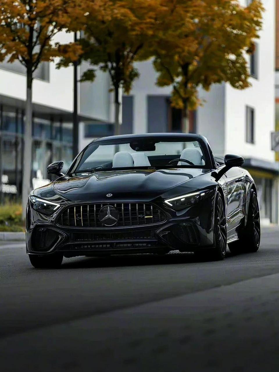 0t 577马力 v8双涡轮增压发动机 发动机最大扭矩800n.