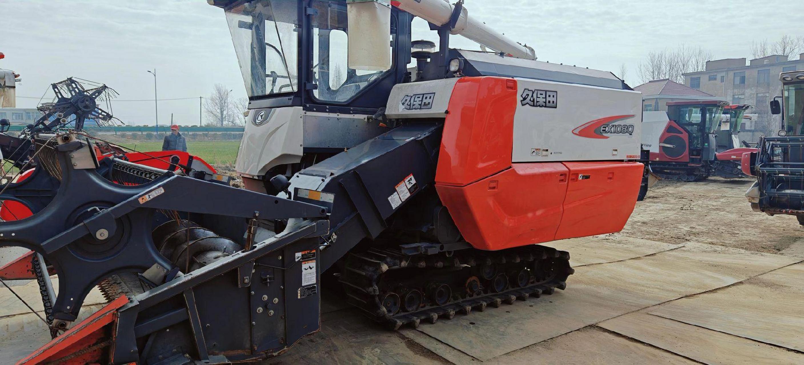 一台21年久保田ex108q2021年使用了快一年了