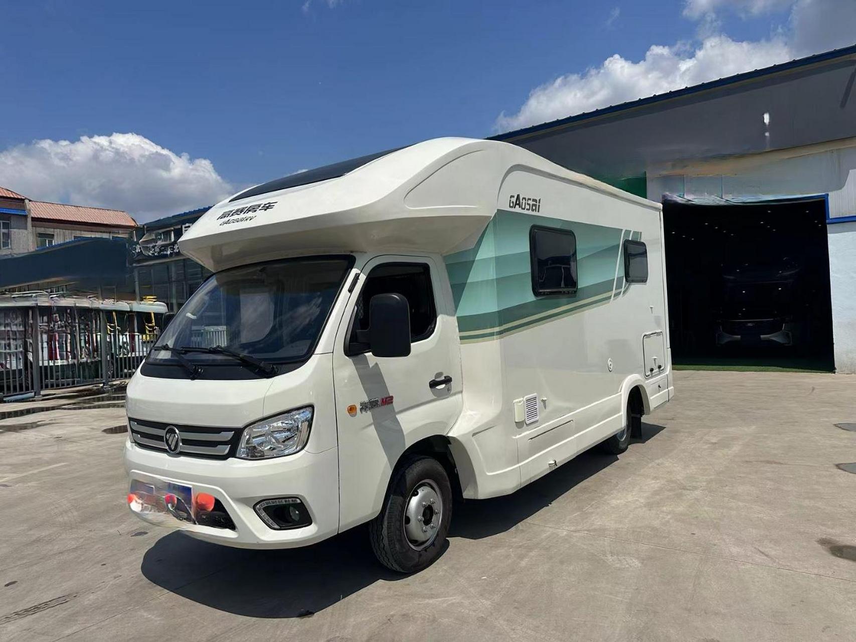 6l长轴旗舰版房车 外形尺寸:5740*2100*2660 2022年02上牌35000公里