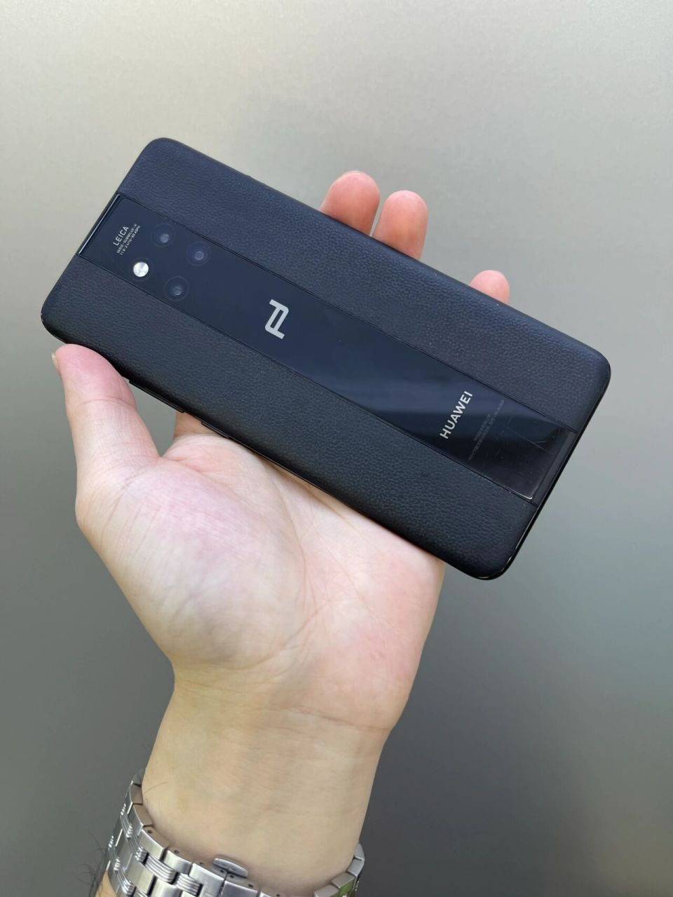 华为mate20rs保时捷设计 华为保时捷mate20rs 512g 后盖小花 屏幕中框