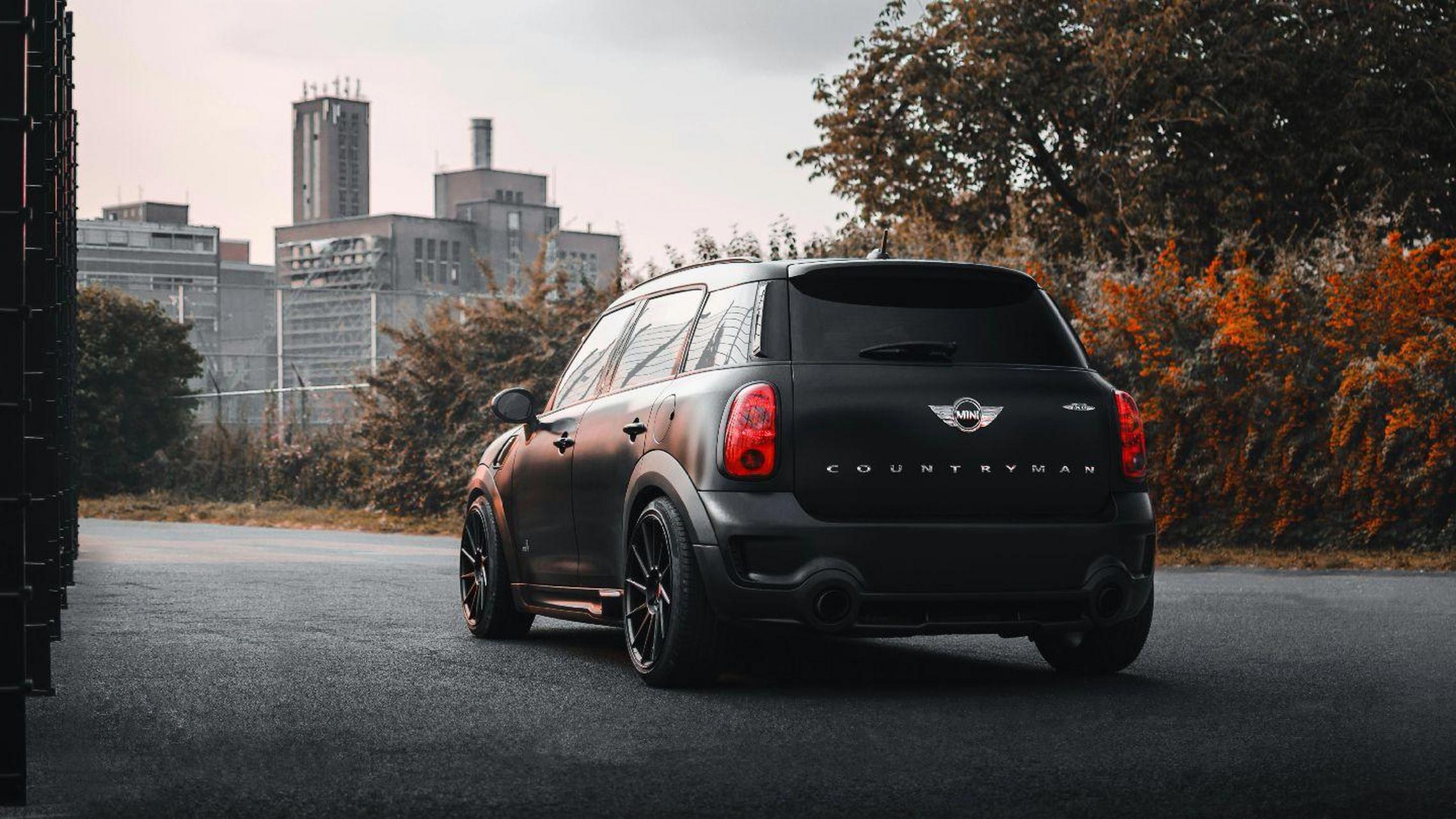 第一代mini countryman.