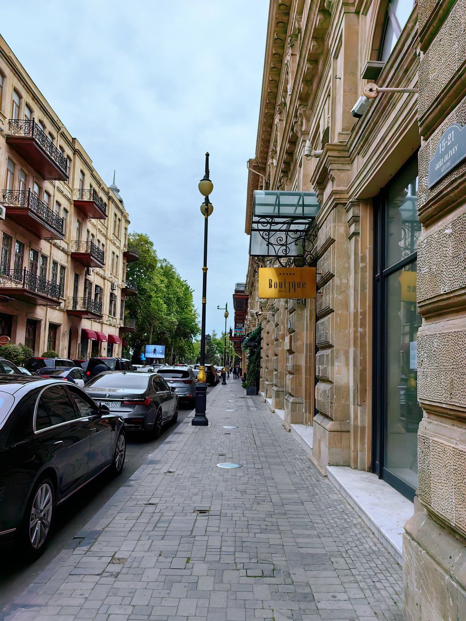 巴库|这是一个多热爱火的地方 99 巴库 | 火焰塔—人民大会堂—烈士