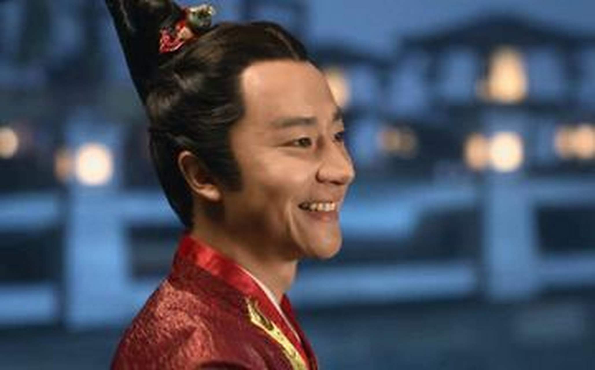 看过电视剧《芈月传》的朋友对黄轩扮演的黄歇"歇公子"一定记忆犹新.