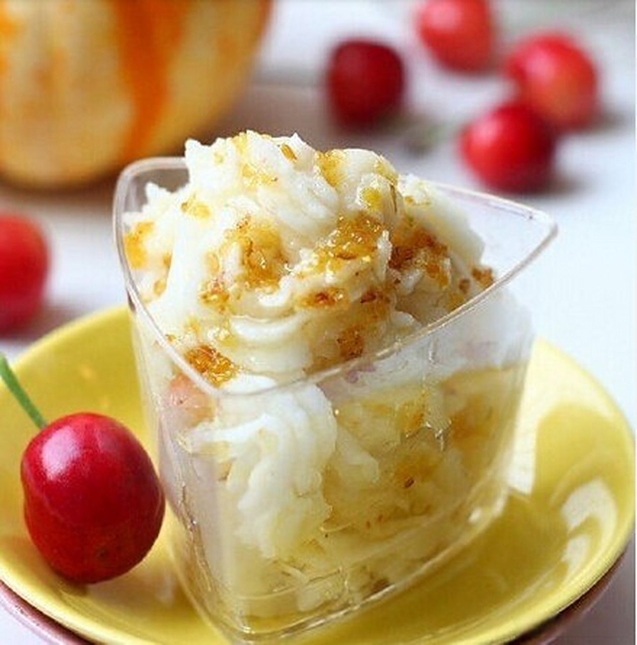 【桂花山药泥】1.山药去皮切段,上蒸笼蒸熟.2.