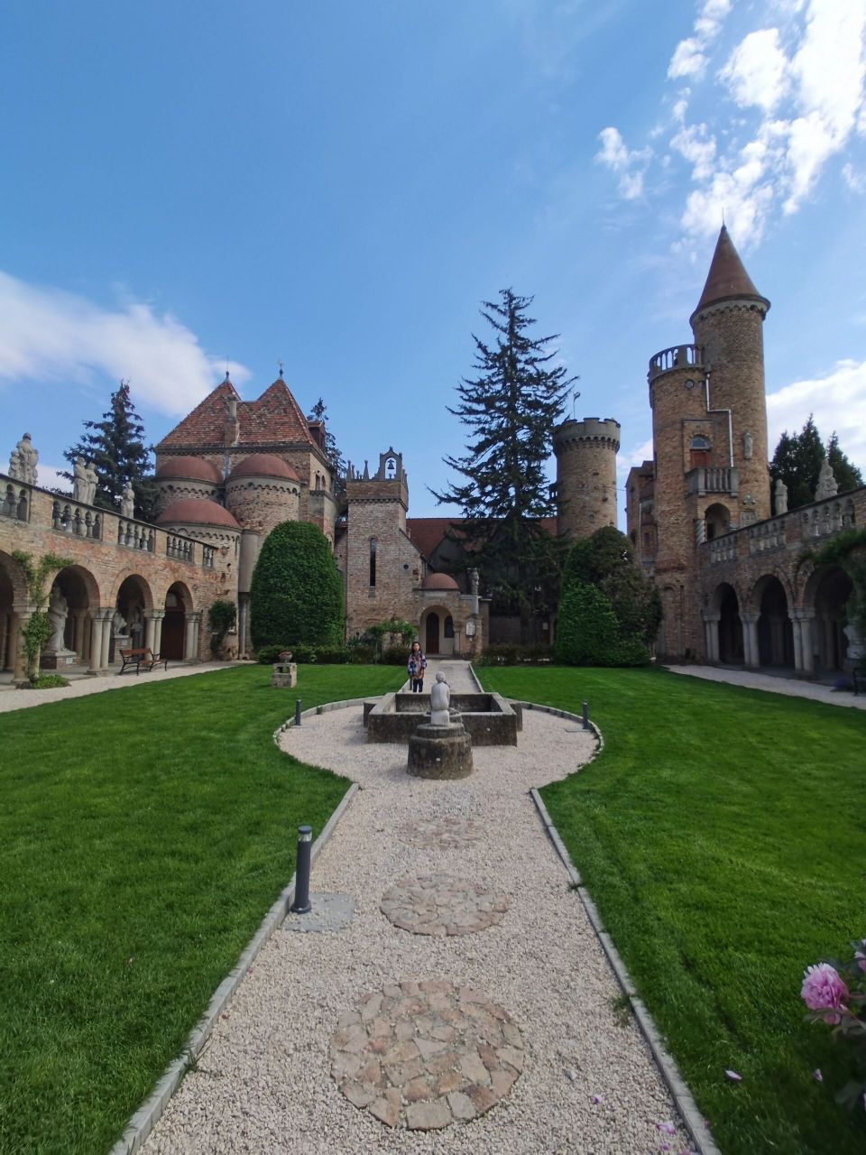 匈牙利小镇游/塞克什白堡的主城区 博里城堡 一,塞克什白堡主城区