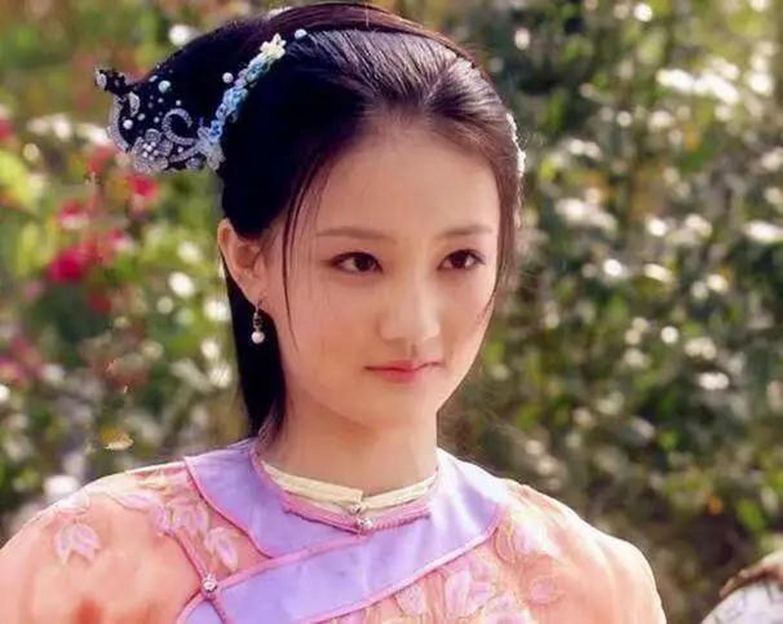 《甄嬛传》16岁的徐璐饰演玉娆的口型总对不上台词,被质疑是读1234的"
