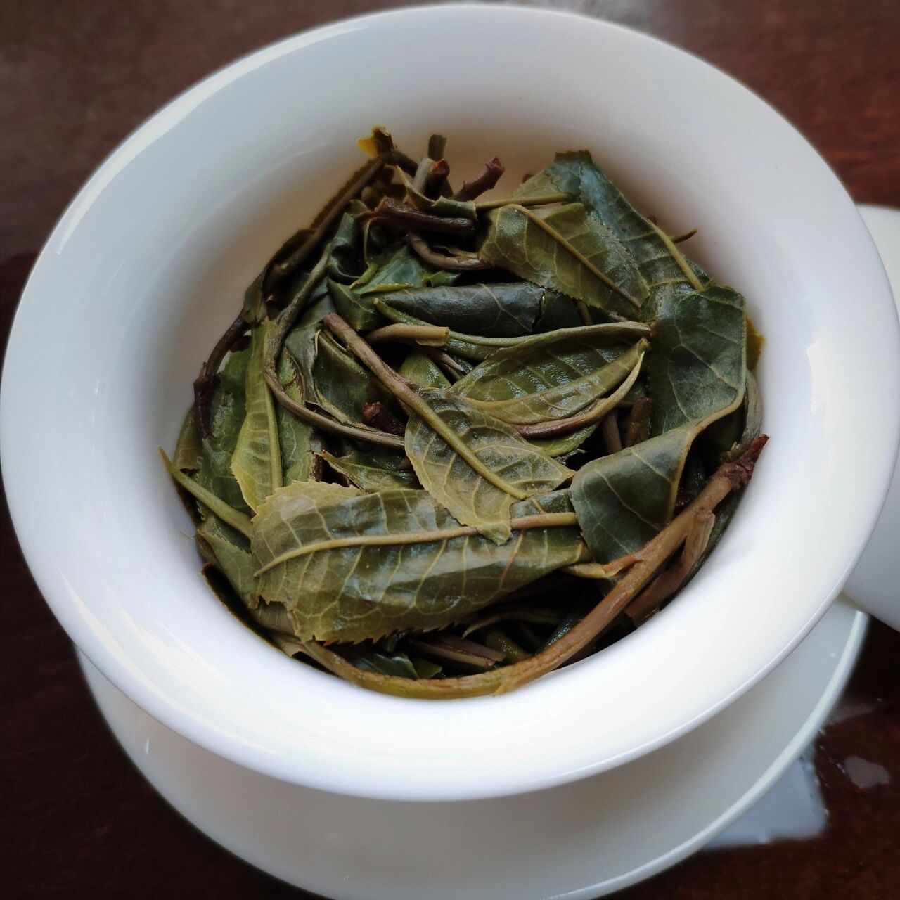 极具特色的普洱茶山头之——藤条坝糯 对于吾辈茶人而言,最为熟悉的