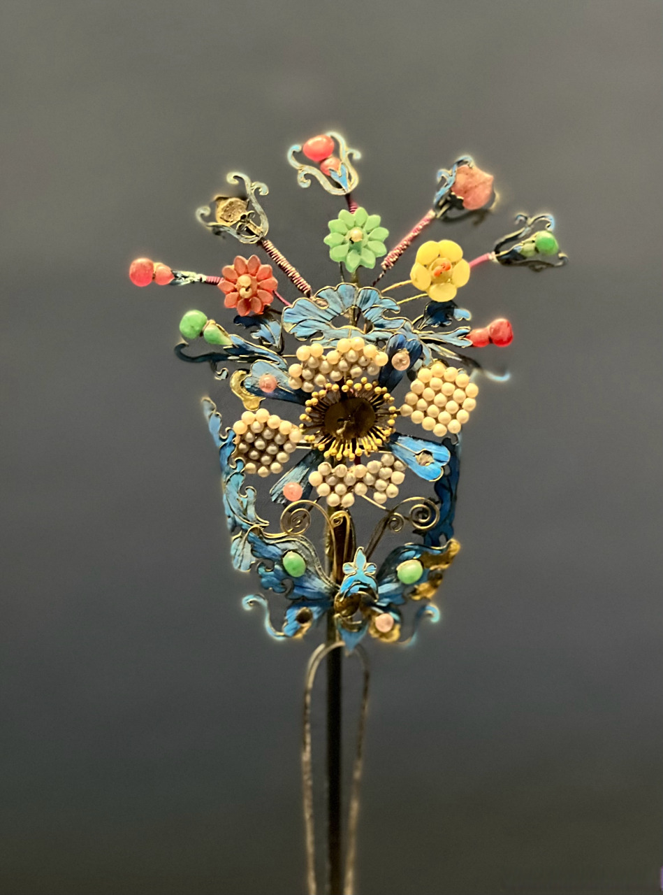 一些漂亮的古代女子头饰.