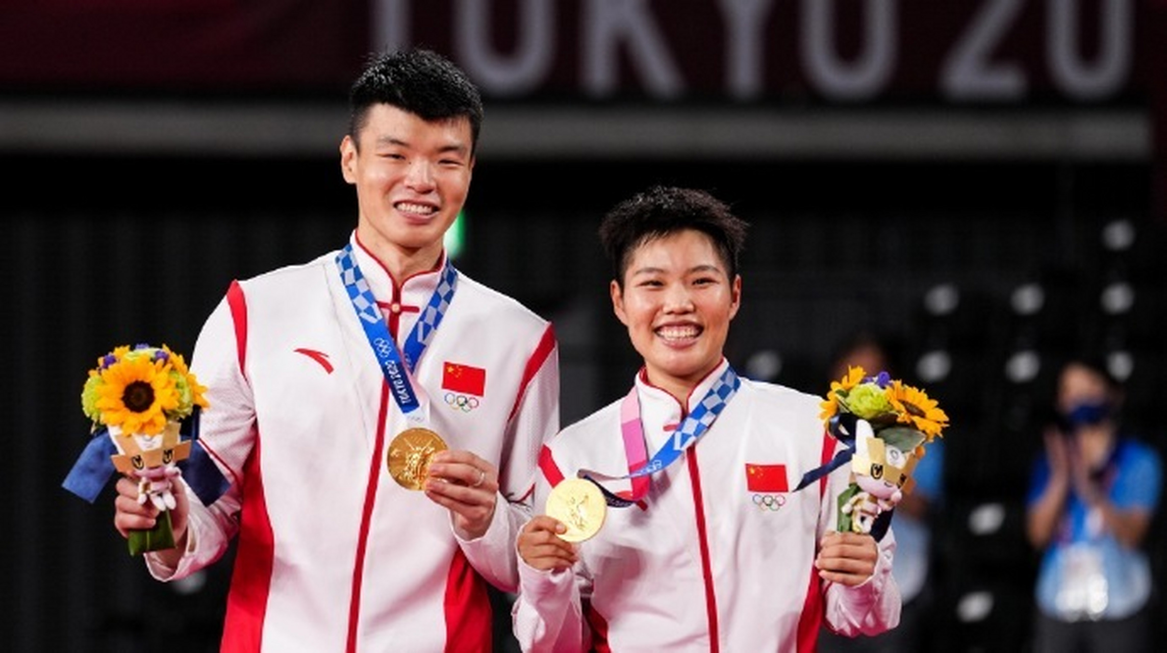 而在上周他与黄东萍的世界排名仍在第8位!