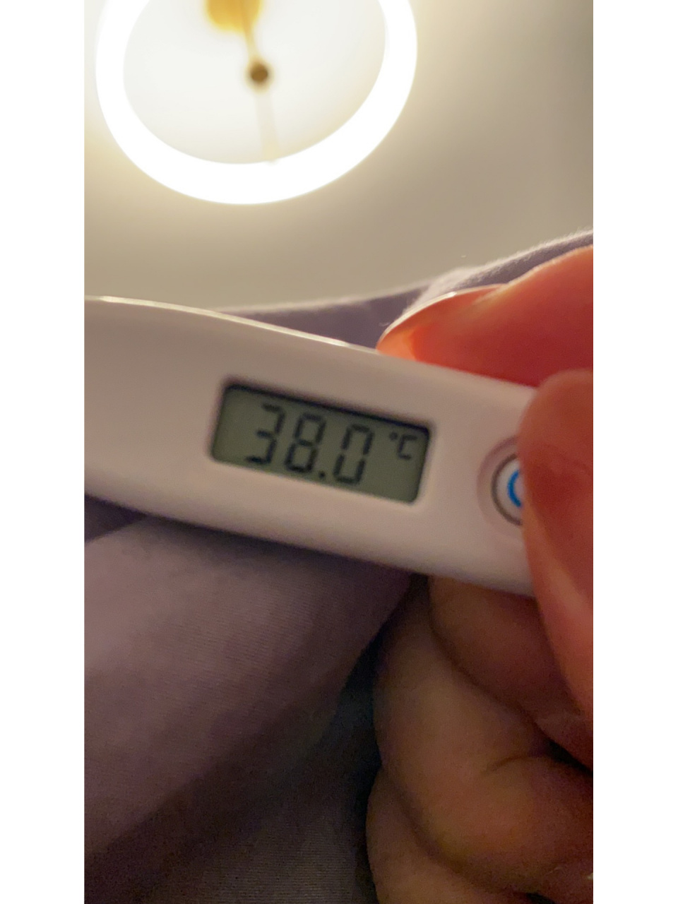 测体温更准的方法 和队友先后91了,家里只有一根水银温度计,他先是