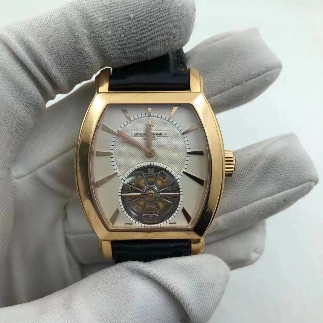 这款硬货,江诗丹顿马耳他系列18k玫瑰金手动机械男表,型号:30065/000