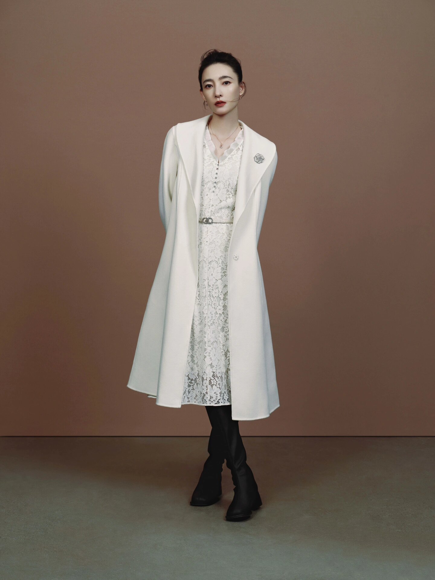 伟德bv1946官网阿玛尼明星同款黑奢气垫生日礼物首选！