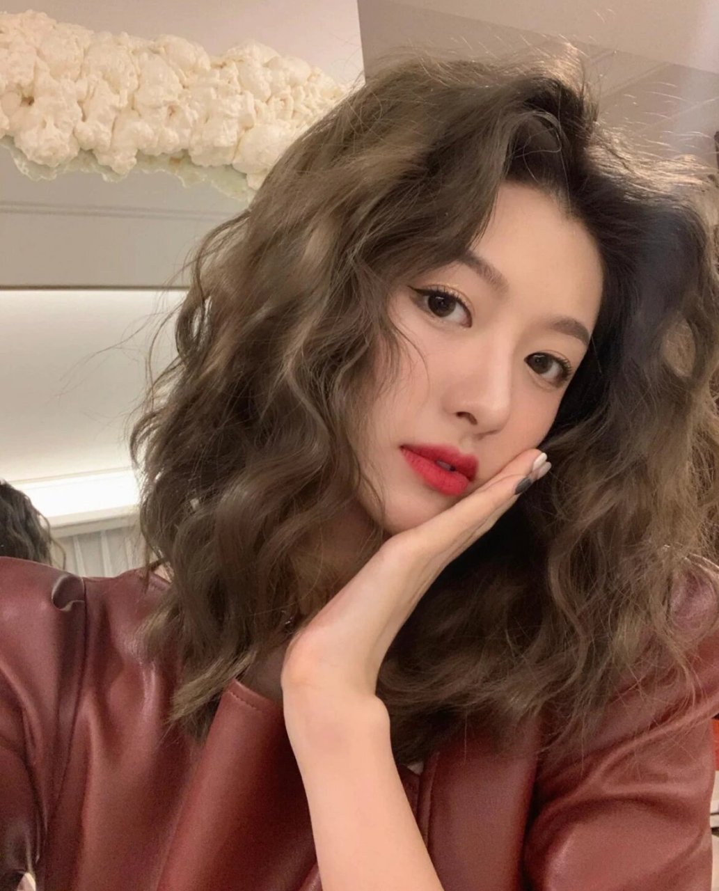 超级无敌的法式蛋蛋卷拯救发型尴尬期超百搭 959596中短发女生