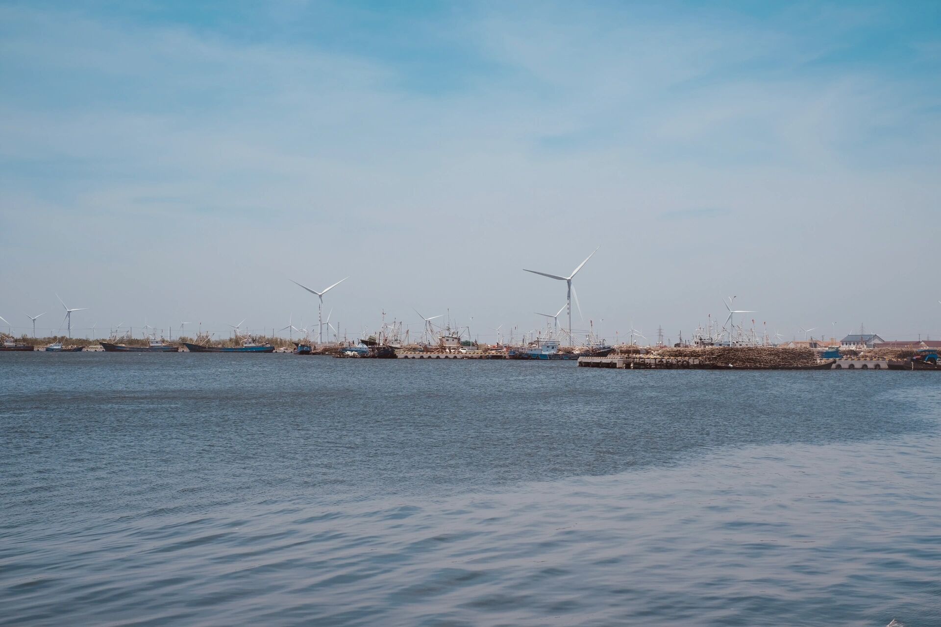 南通如东小洋口 最美的风景就是在路上