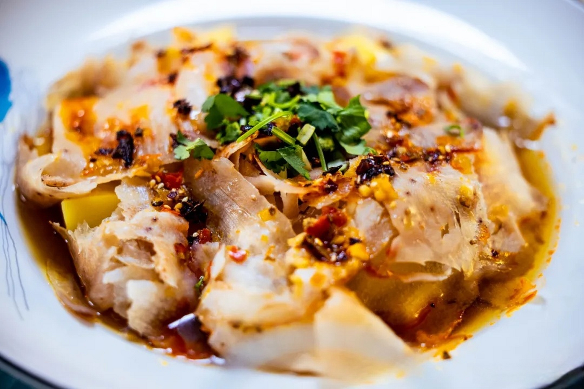 总要去趟腾冲吧# 腾冲美食实在是太太太多,还有什么让你念念不忘的