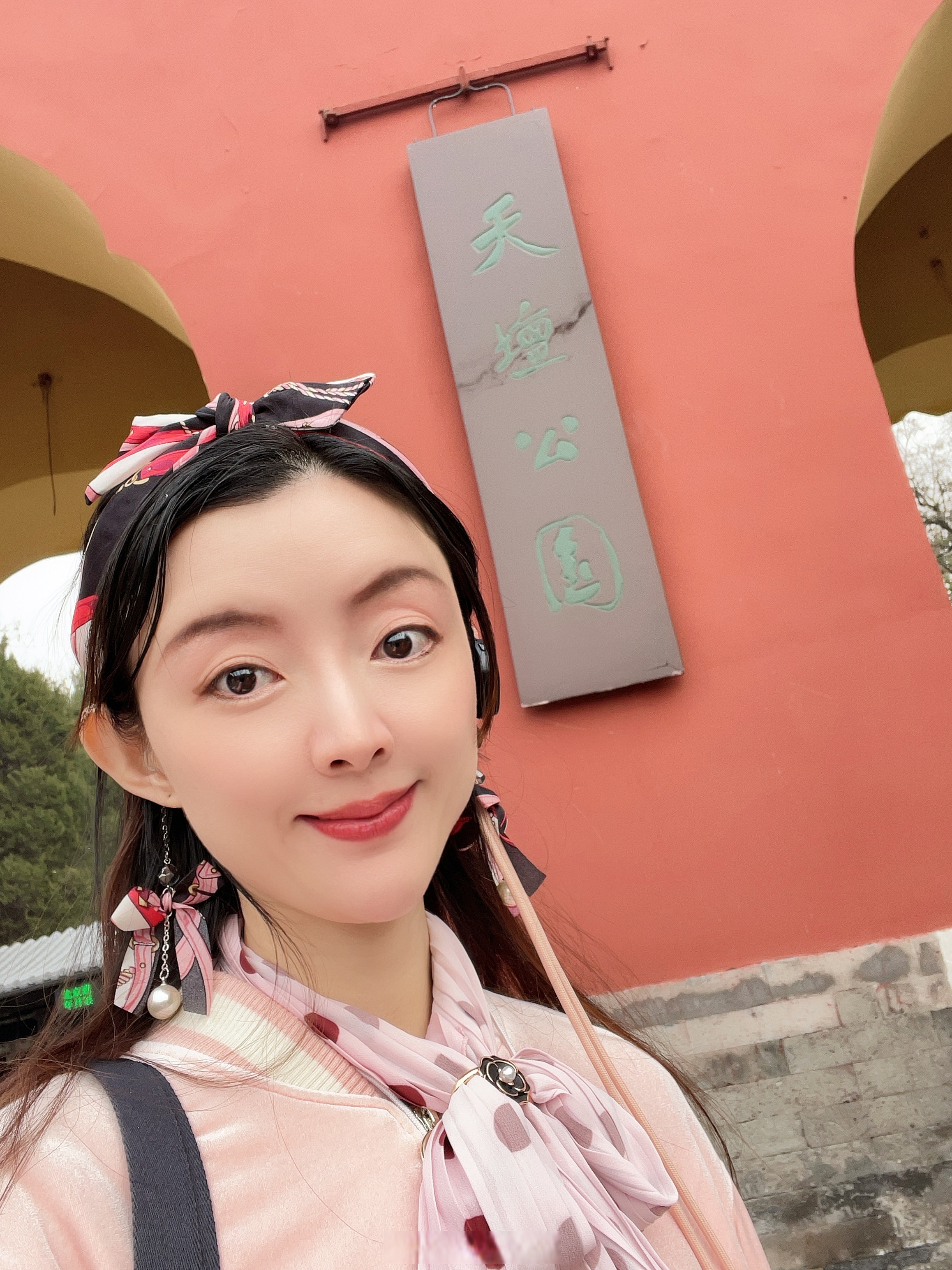 讲解员对文化很是了解作为满族,上三旗之首的旗人