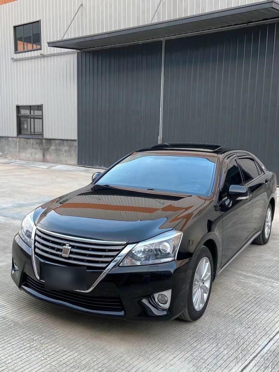 2014年 丰田皇冠 十三代半 2.