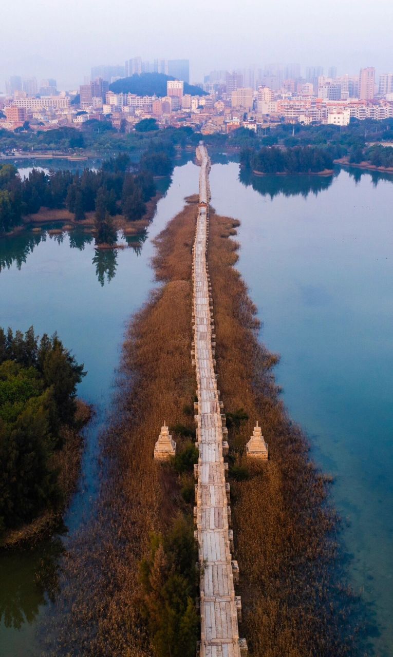 72安平桥·泉州·世界遗产之旅 安平桥位于晋江安