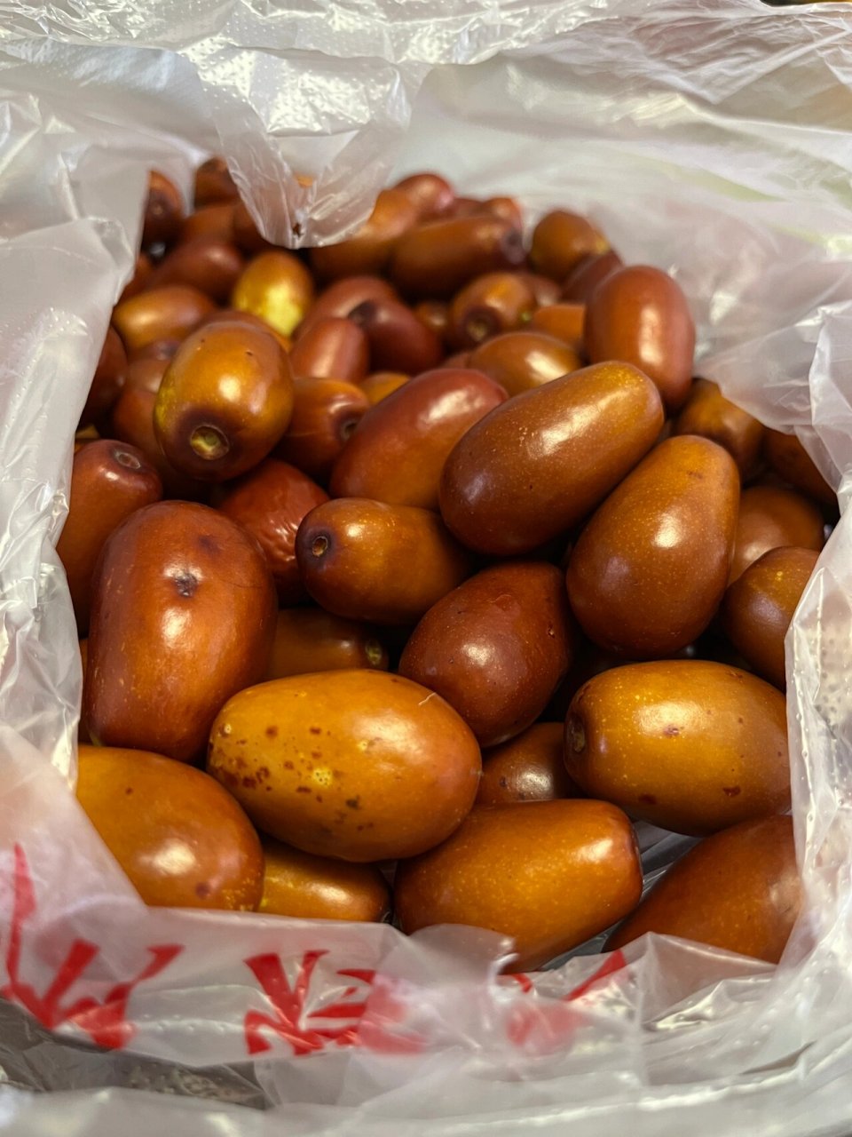 池州特产～西山焦枣 西山焦枣的原料就是冬瓜枣,生枣吃起来就超级甜!