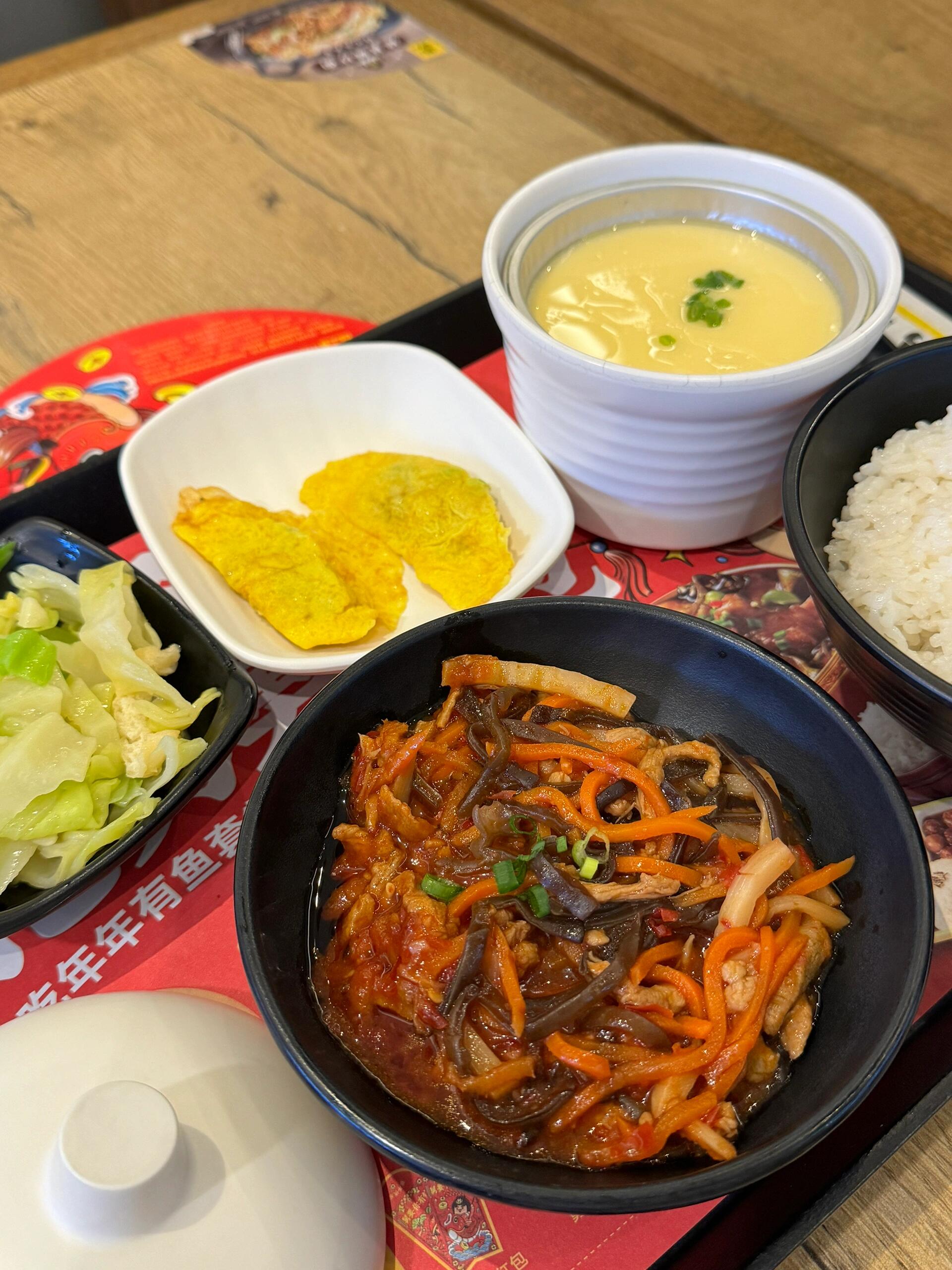 老娘舅 点了n次的鱼香肉丝套餐