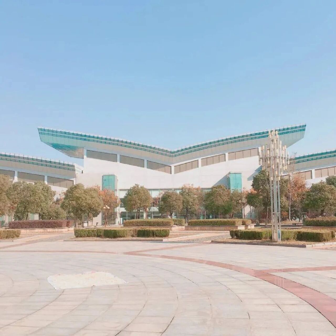 南昌市江西财经大学属于哪个区(江西财经大学属于哪个区哪个街道)