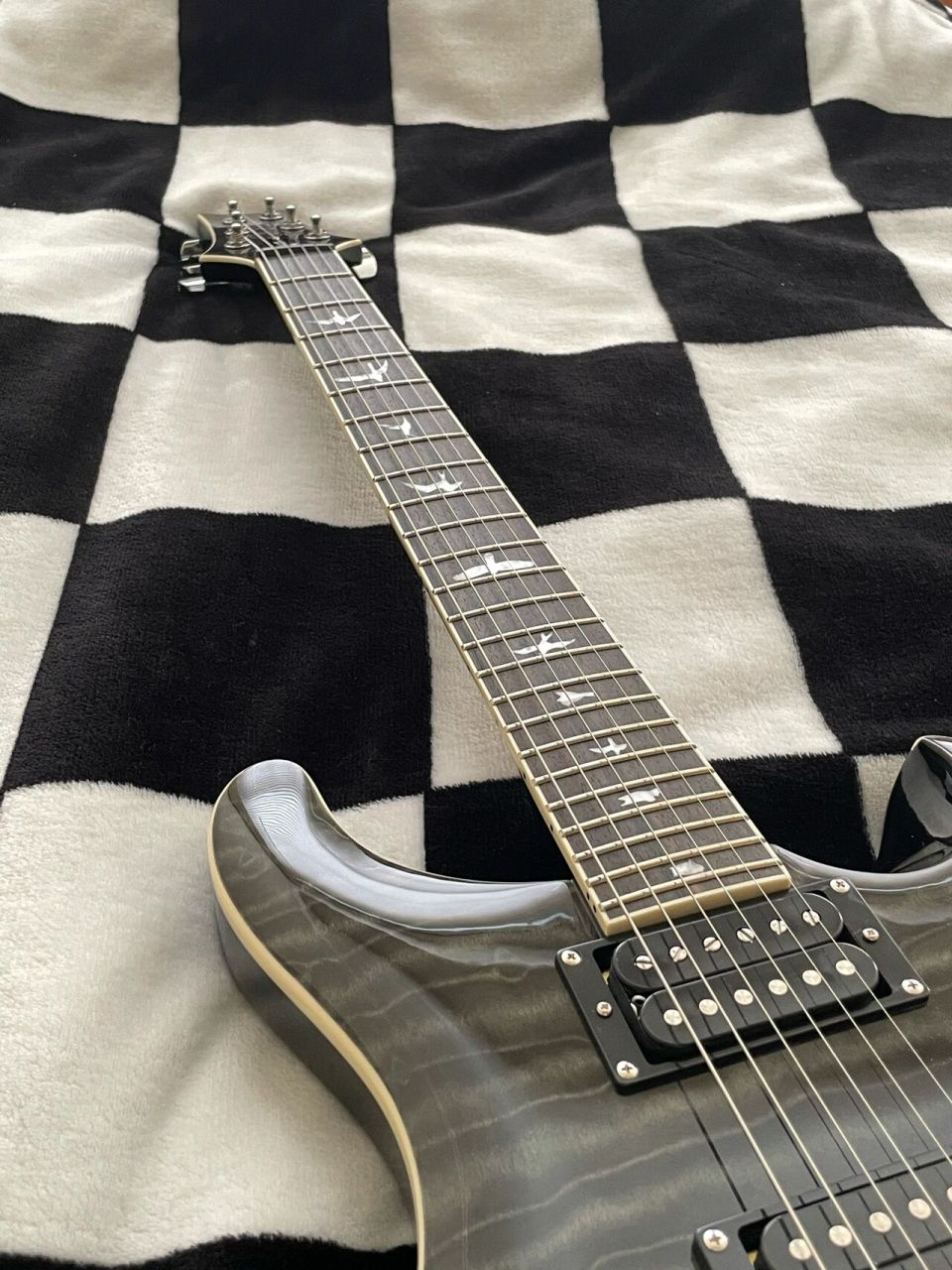 人生第二把电吉他prs se custom 24 之前的一把入门琴是tagima635