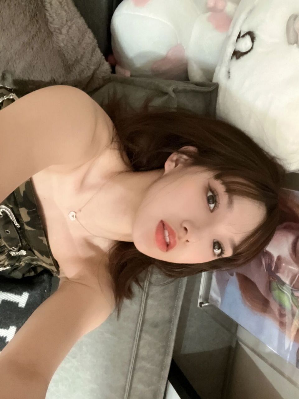 程潇最新自拍我爱了呀 #程潇##自拍##美女# [舔屏][舔屏][舔屏][舔屏]