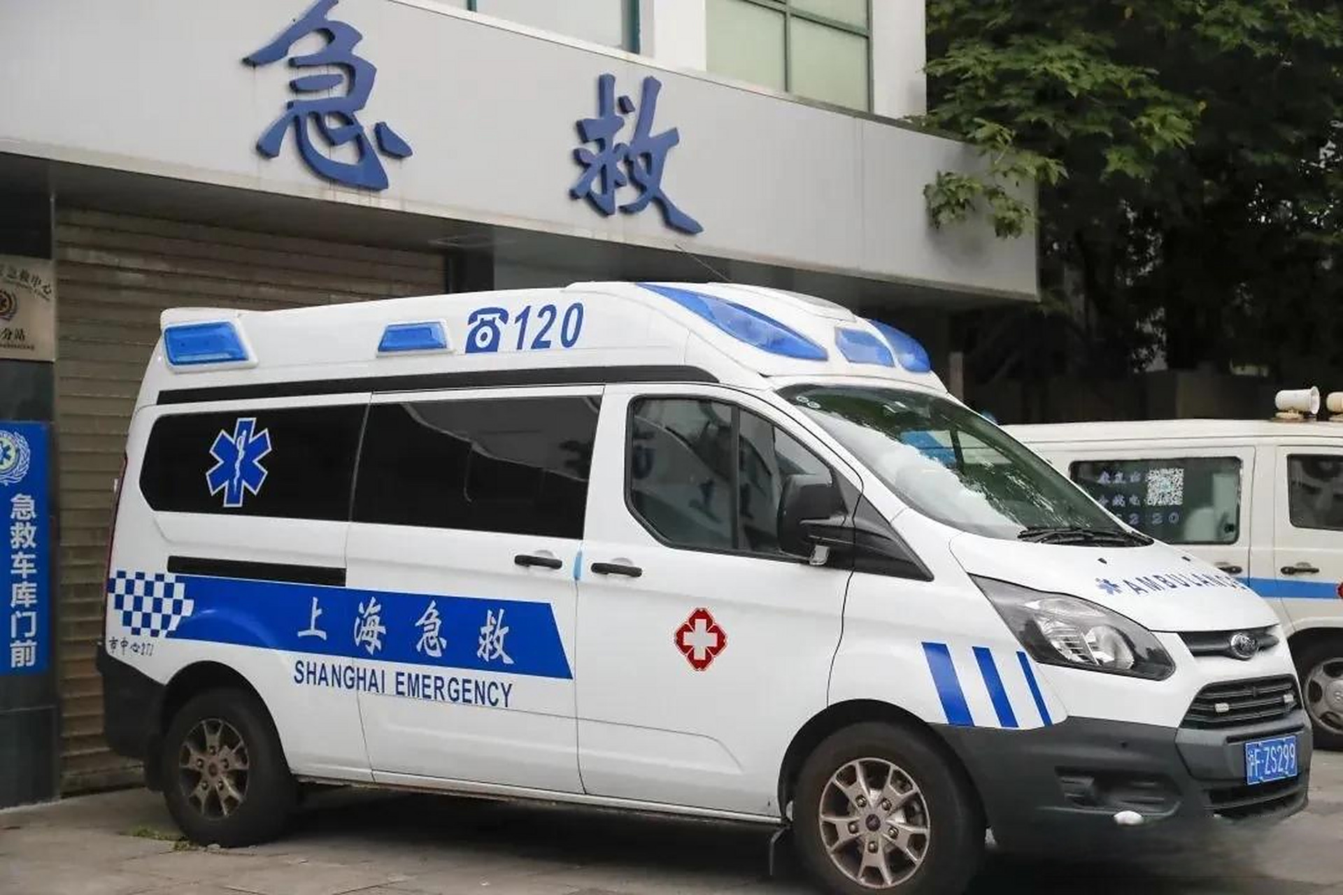 救护车接病人收费天经地义