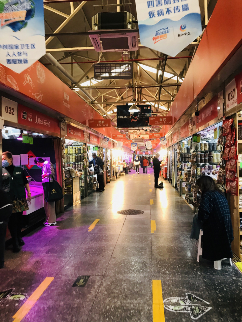 号称北京最贵的菜市场 三源里菜市场,号称是北京最贵的菜市场,今天有