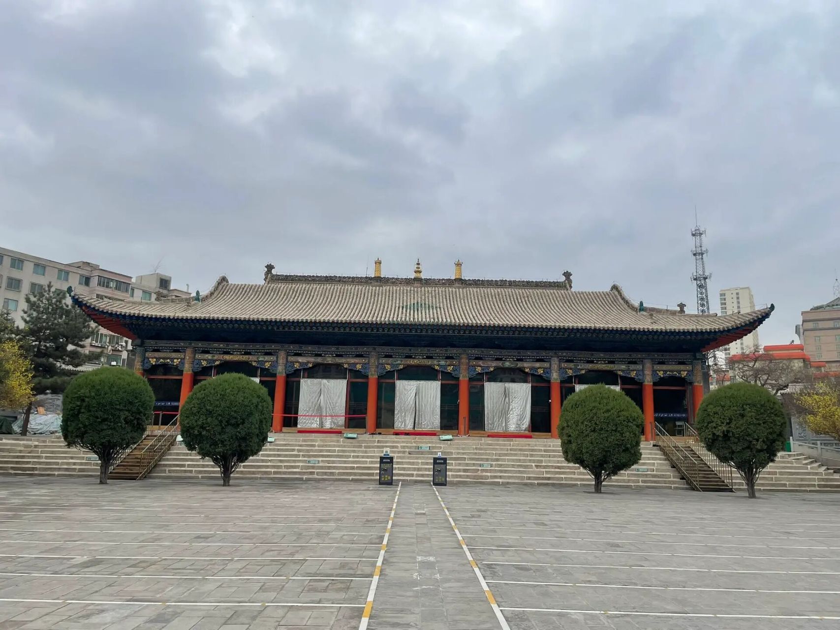 西宁东关清真大寺 对清真大寺向往以久,这次到西宁特地去看了一下.