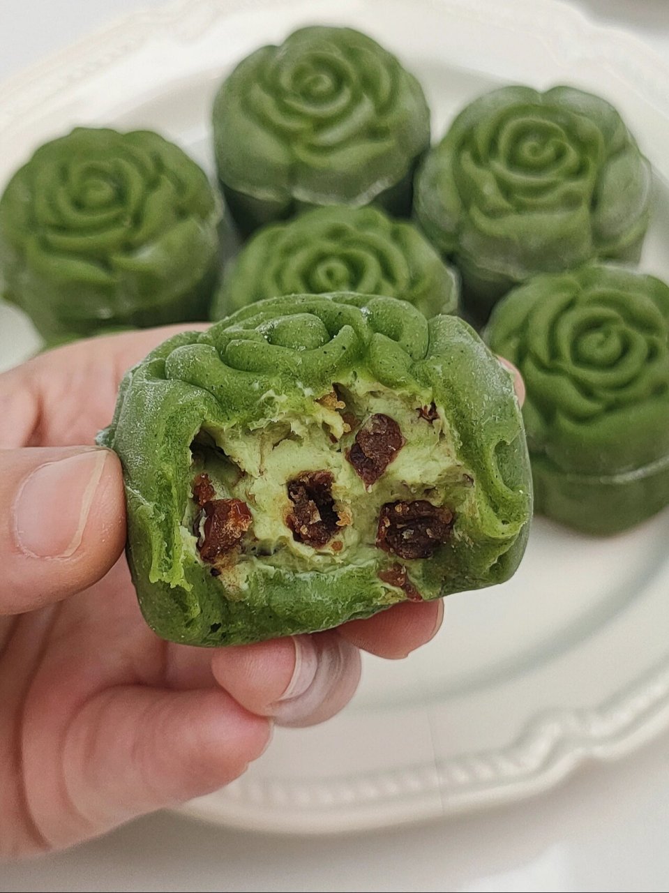 冰淇淋口感太好炫了6015 呼声超高的抹茶冰皮月饼 经典的抹茶配