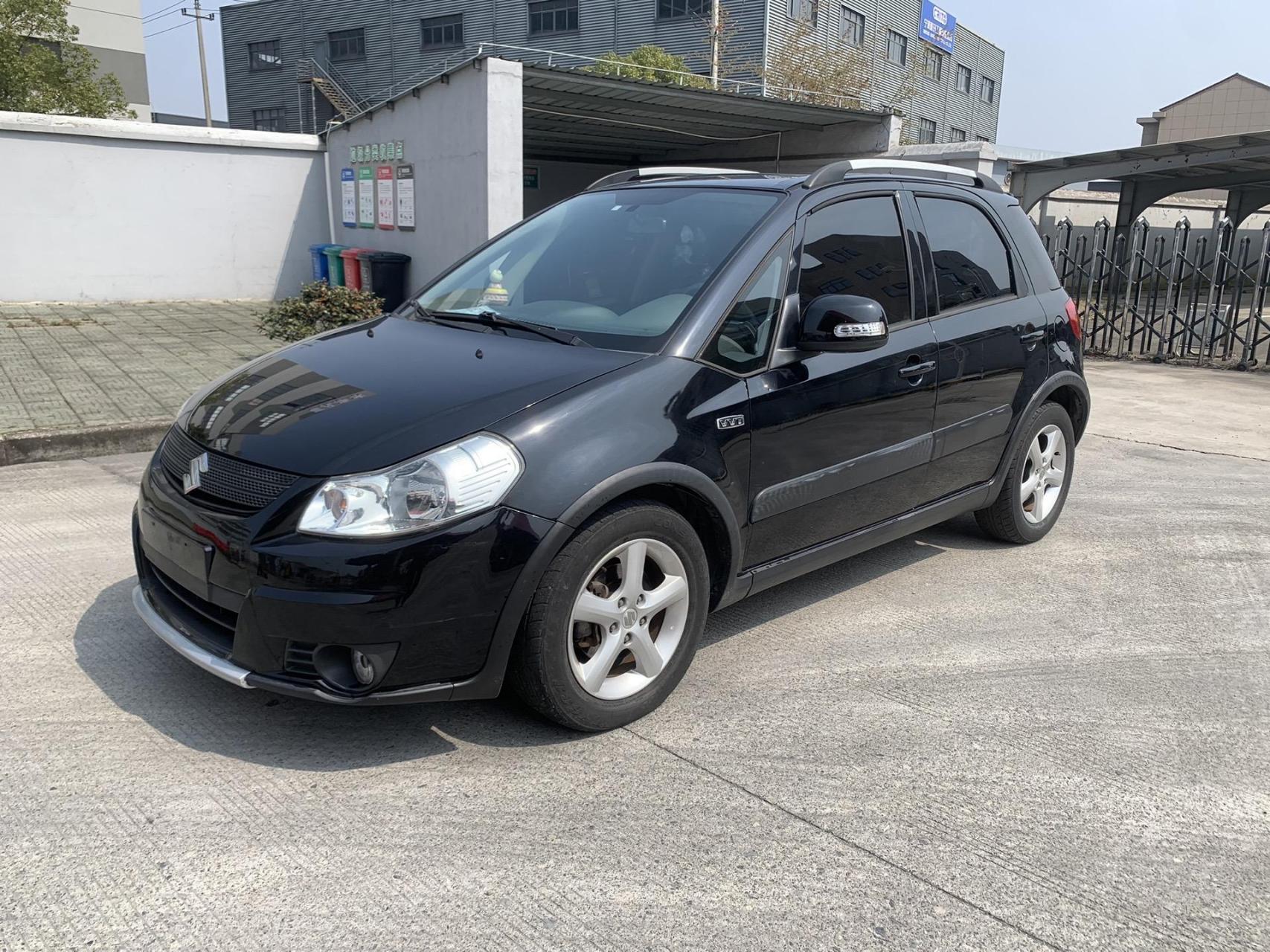 2010年上牌铃木suv天语sx4!1.8自动挡带天窗,原厂运动双拼座椅!