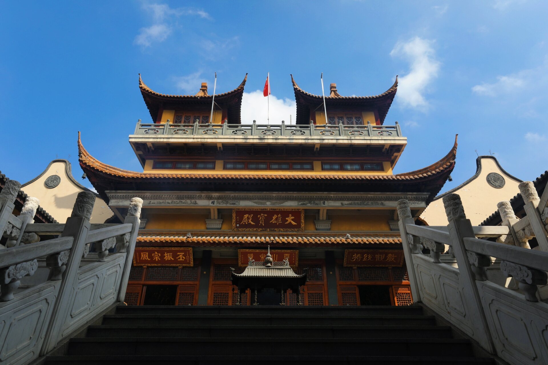 寺庙攻略|上海法藏讲寺 这几天才知道上海梧桐区有这样一座大隐隐于市