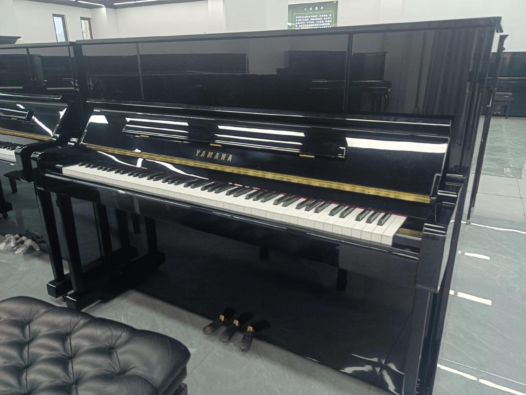 闲置雅马哈钢琴yu118ex.