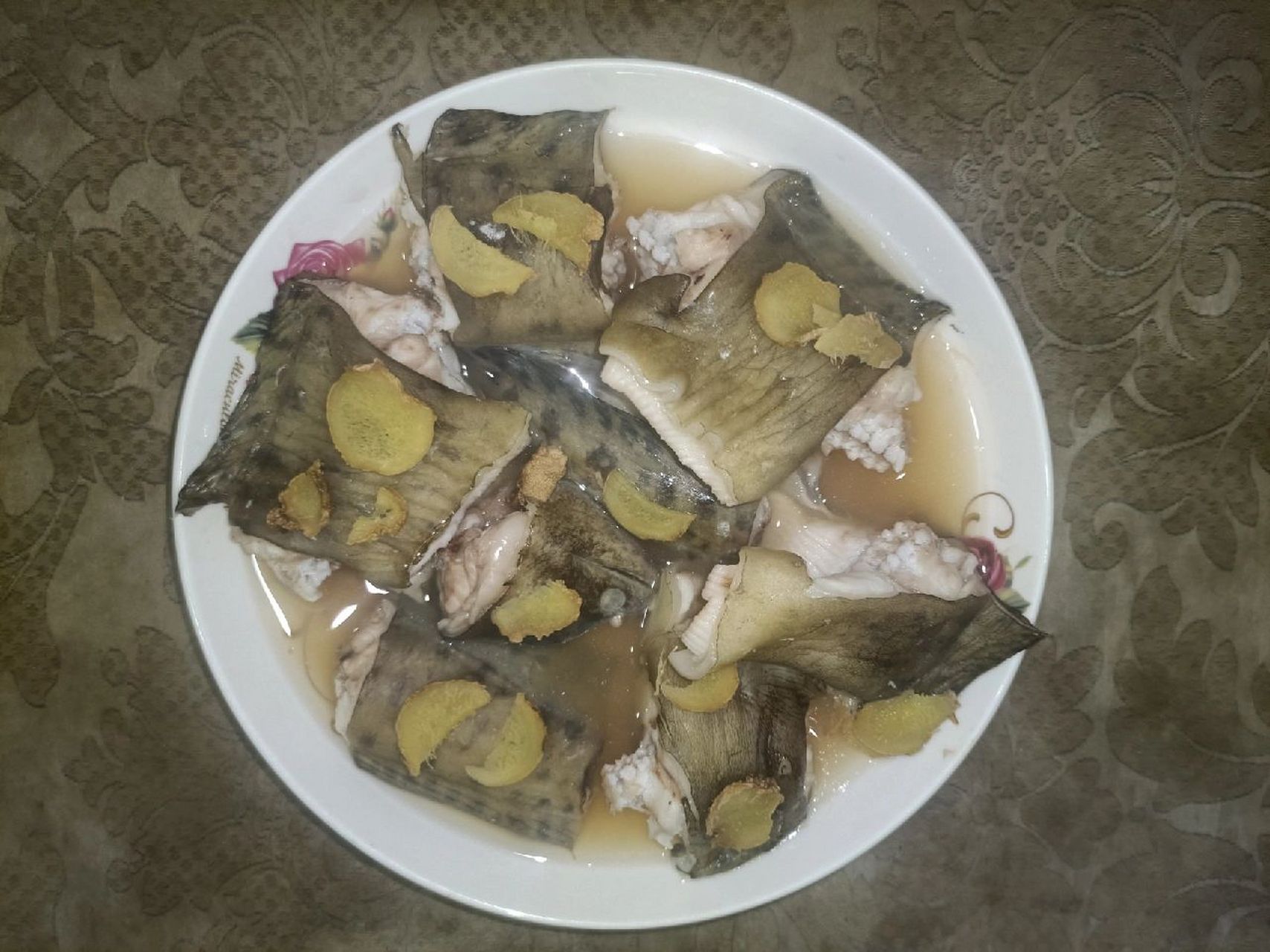 海里的黄鳝,你们吃过吗? 油锥,其实是种海鳝.性格很凶猛.