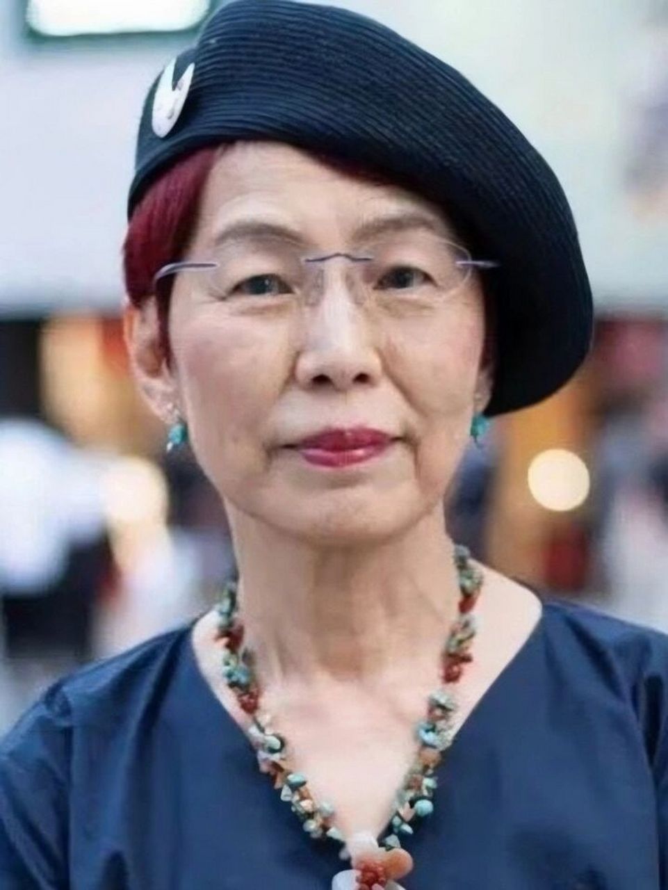 以前喜欢上野千鹤子,在于她的智慧和清醒.