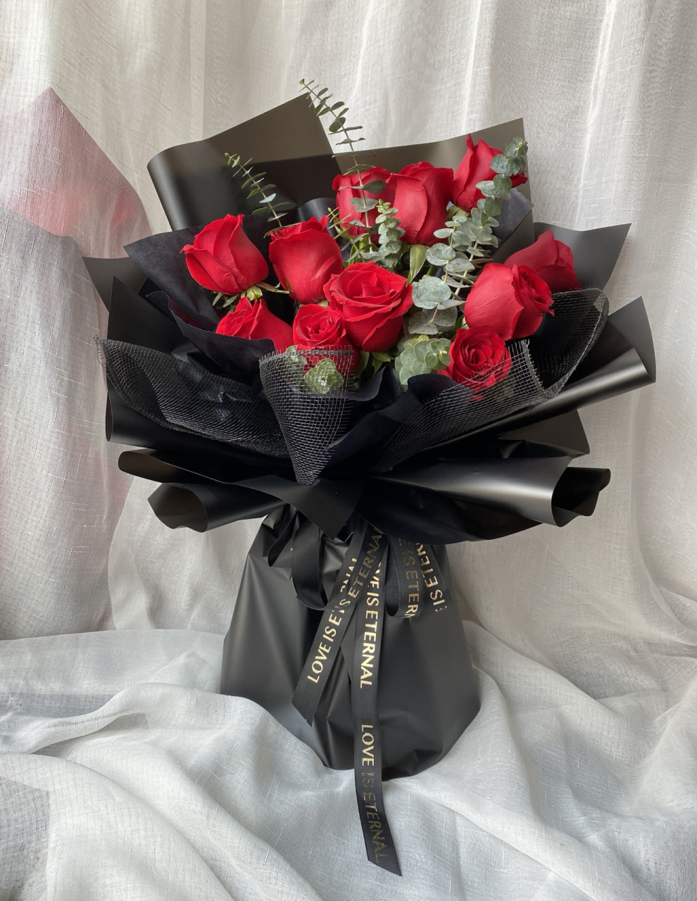情人节经典11朵红玫瑰花束 红玫瑰- 是心口的朱砂痣 情人节永不缺席
