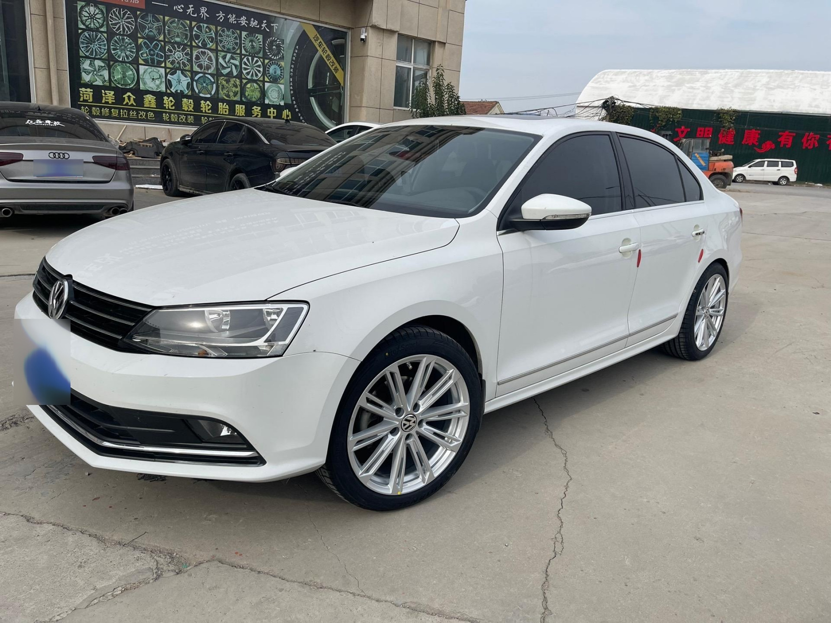 大众速腾 升级18寸海外版轮毂完美上车