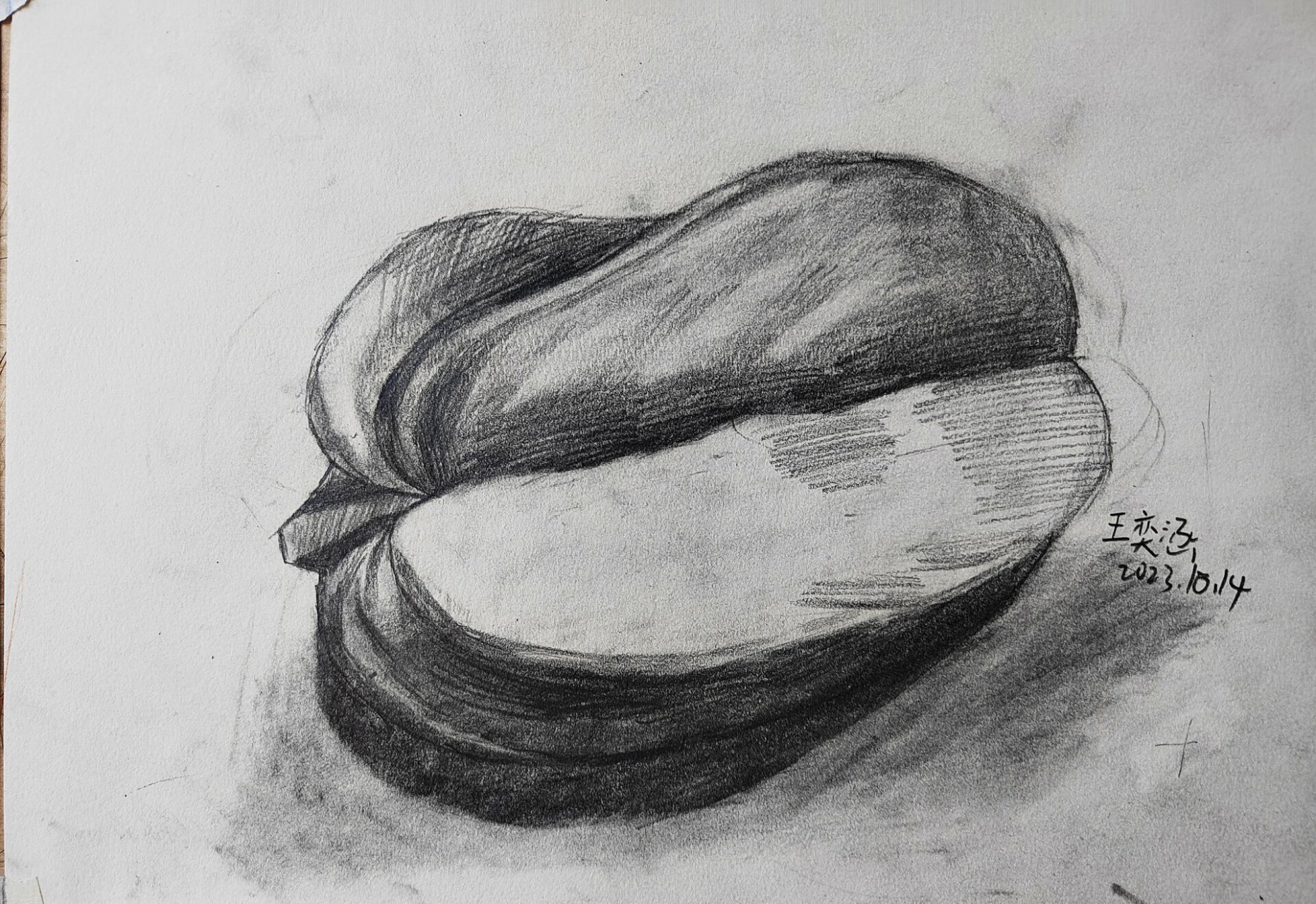 素描临摹《杨桃素描《杨桃素描》》 #零基础素描# #美术生# #静物素描