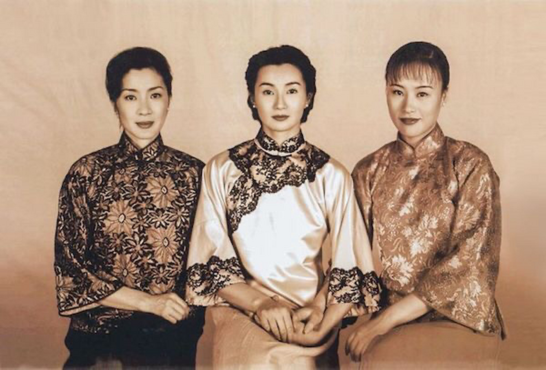 1997年,张婉婷执导的电影《宋家皇朝》剧照,杨紫琼,张曼玉,邬君梅饰演