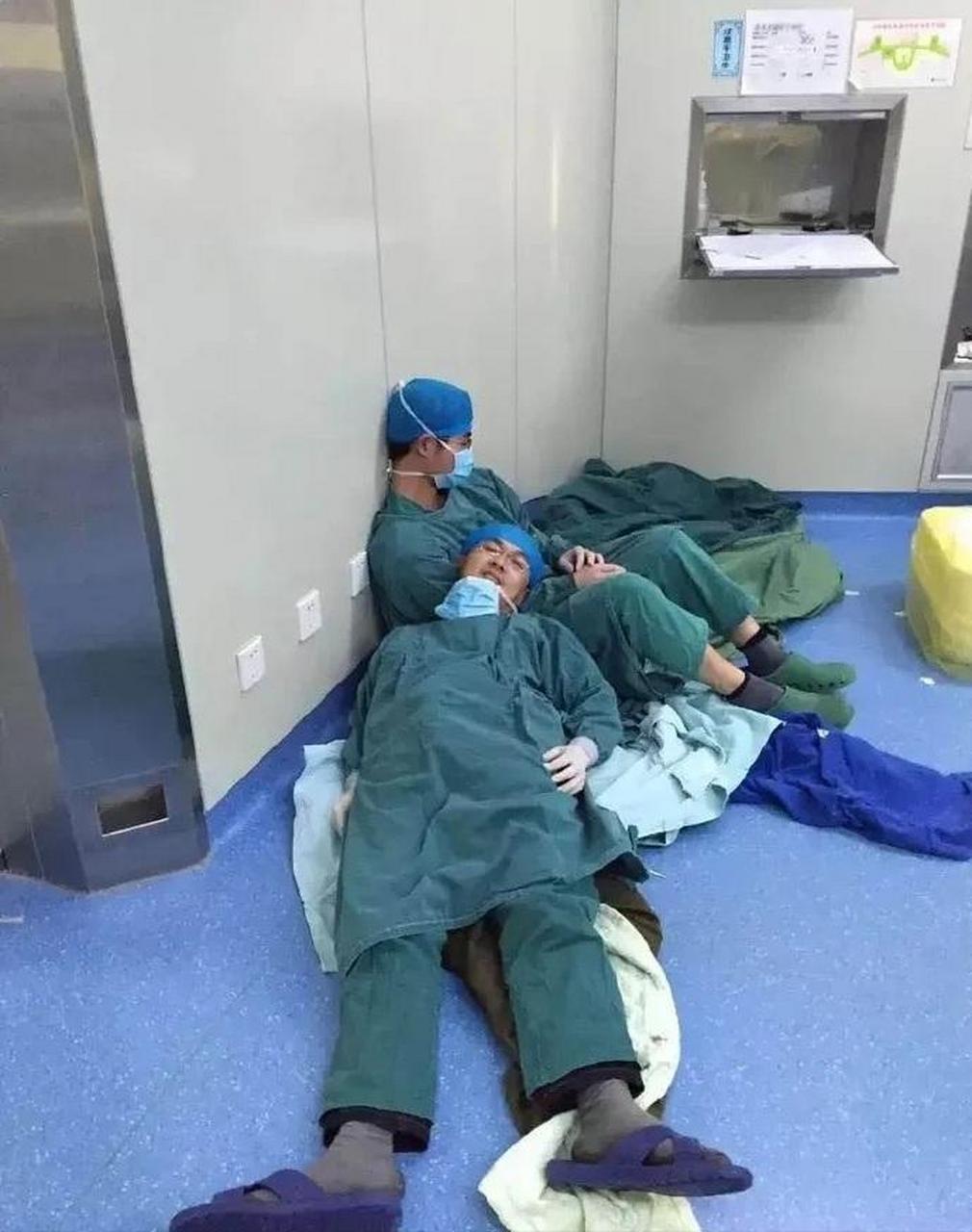 苍天饶过谁?医院反腐高压,今夜注定难入眠.