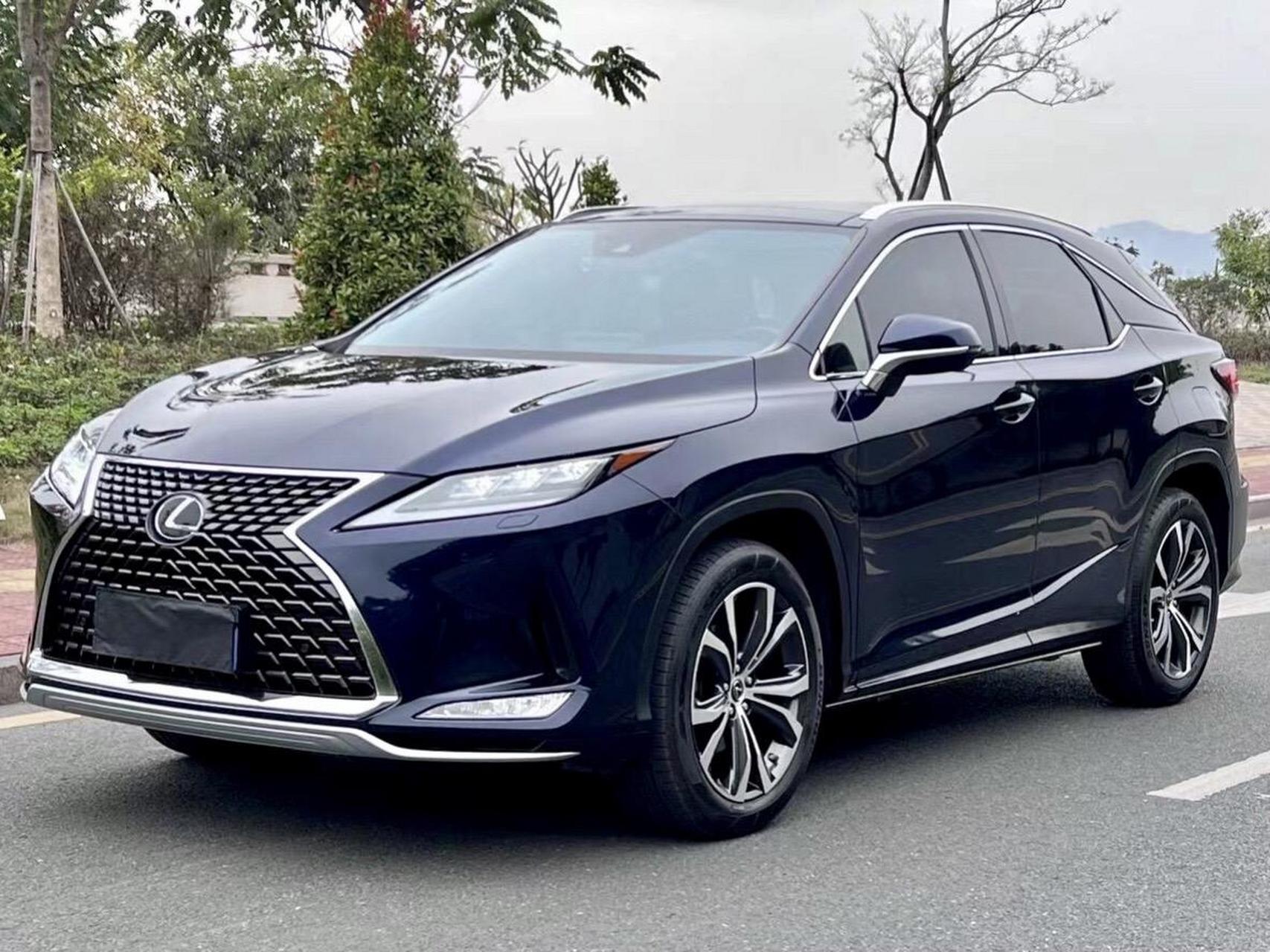 雷克萨斯rx300 2021年5月上牌 排量2.