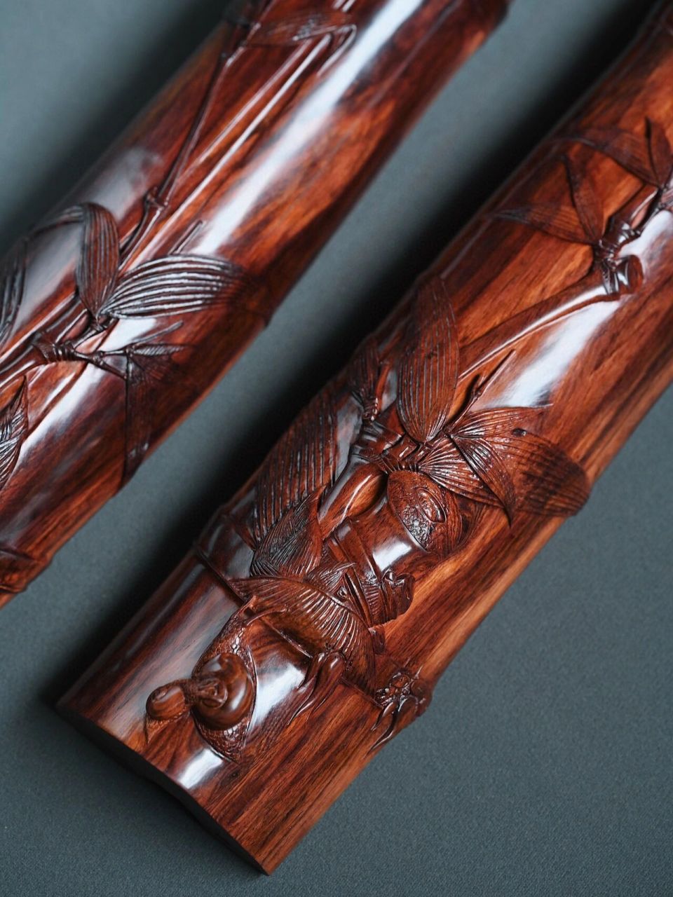 " 竹影和诗瘦 " 海南黄花梨"竹影和诗"镇尺 老料紫油梨,荧光感十足,器