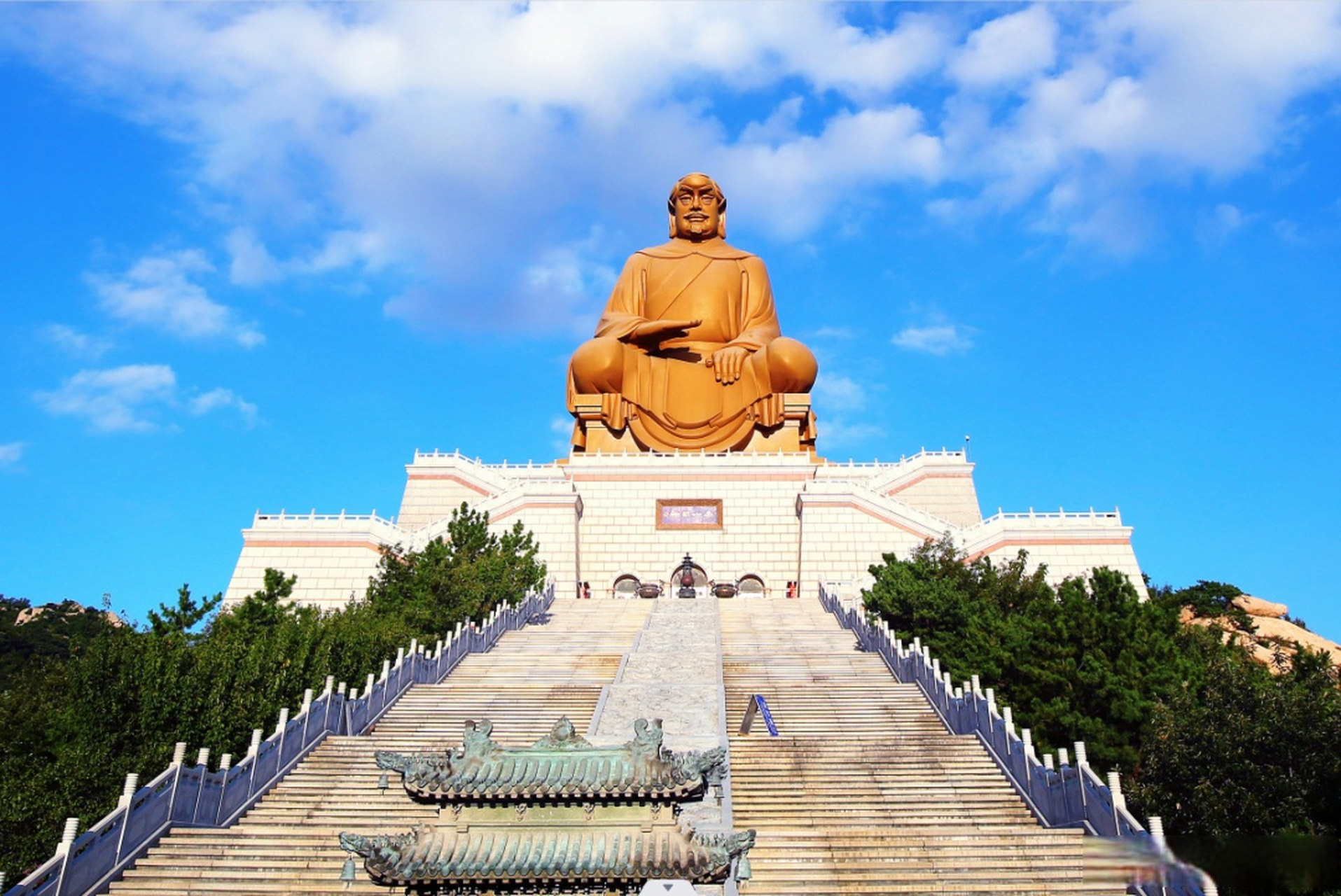 那当然是石岛赤山了.