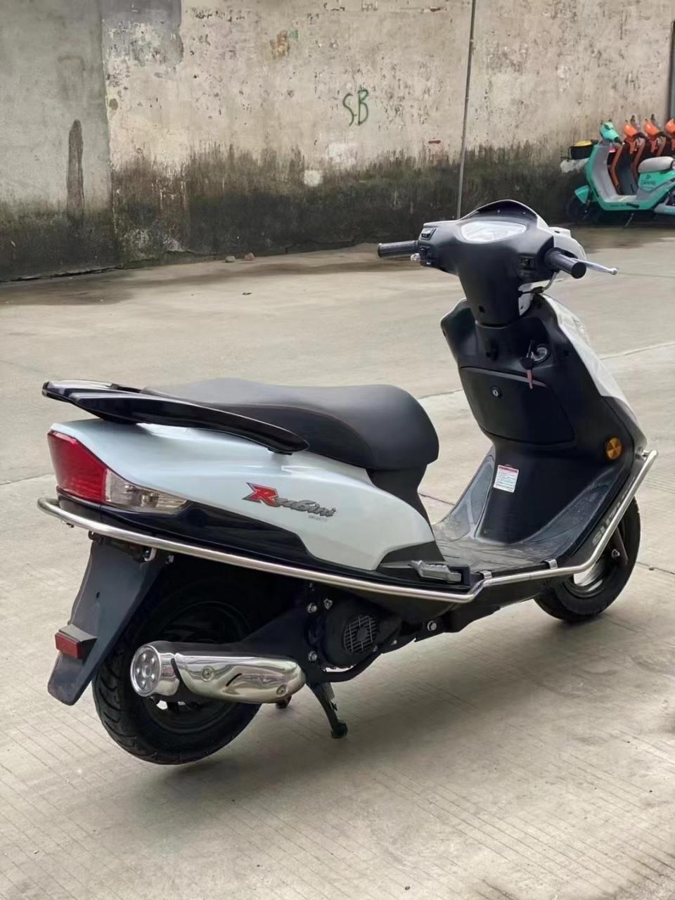 电喷-铃木红宝125cc 整车原版