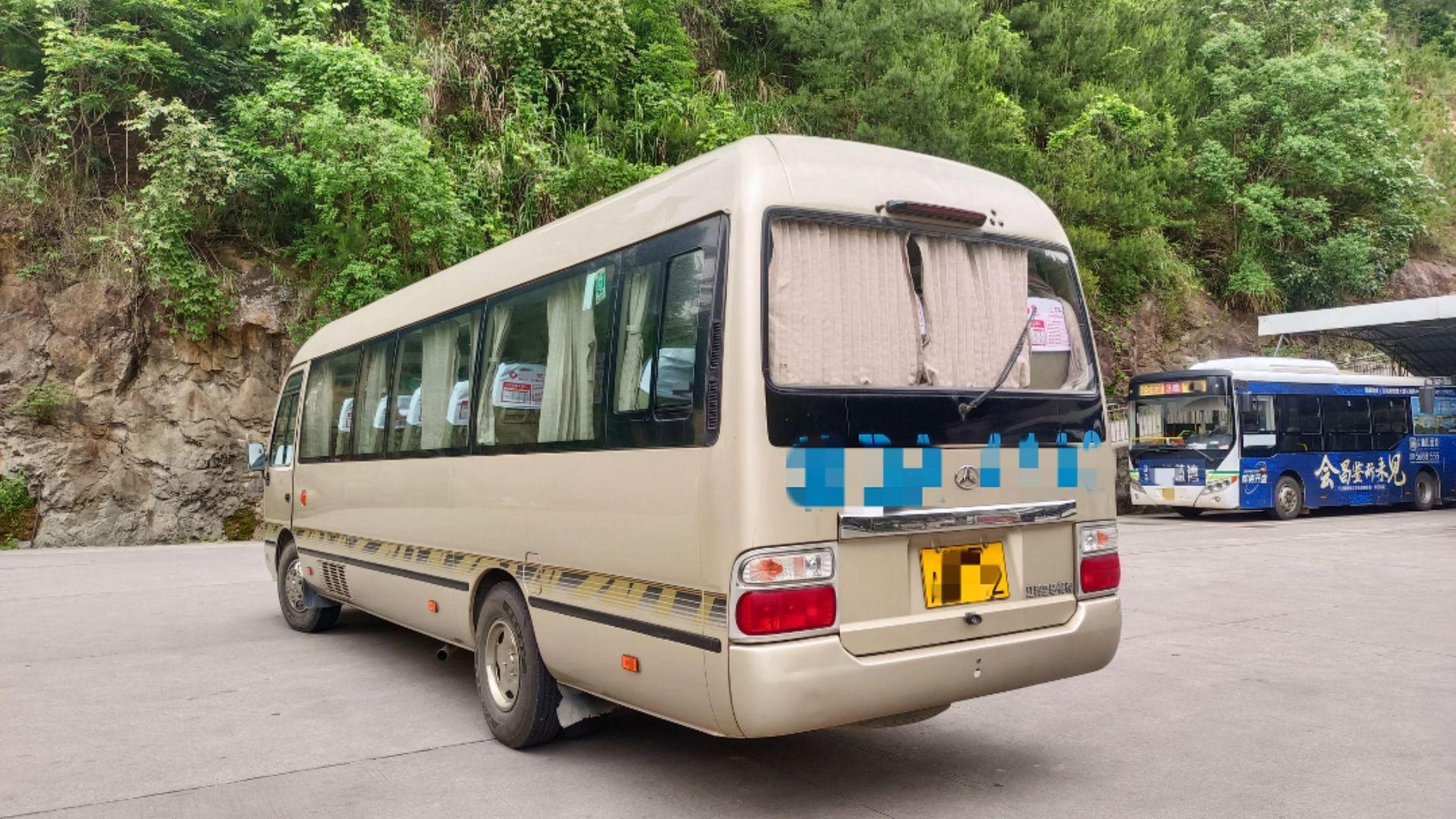 新到17年9月江铃考斯特,26座,车长7.