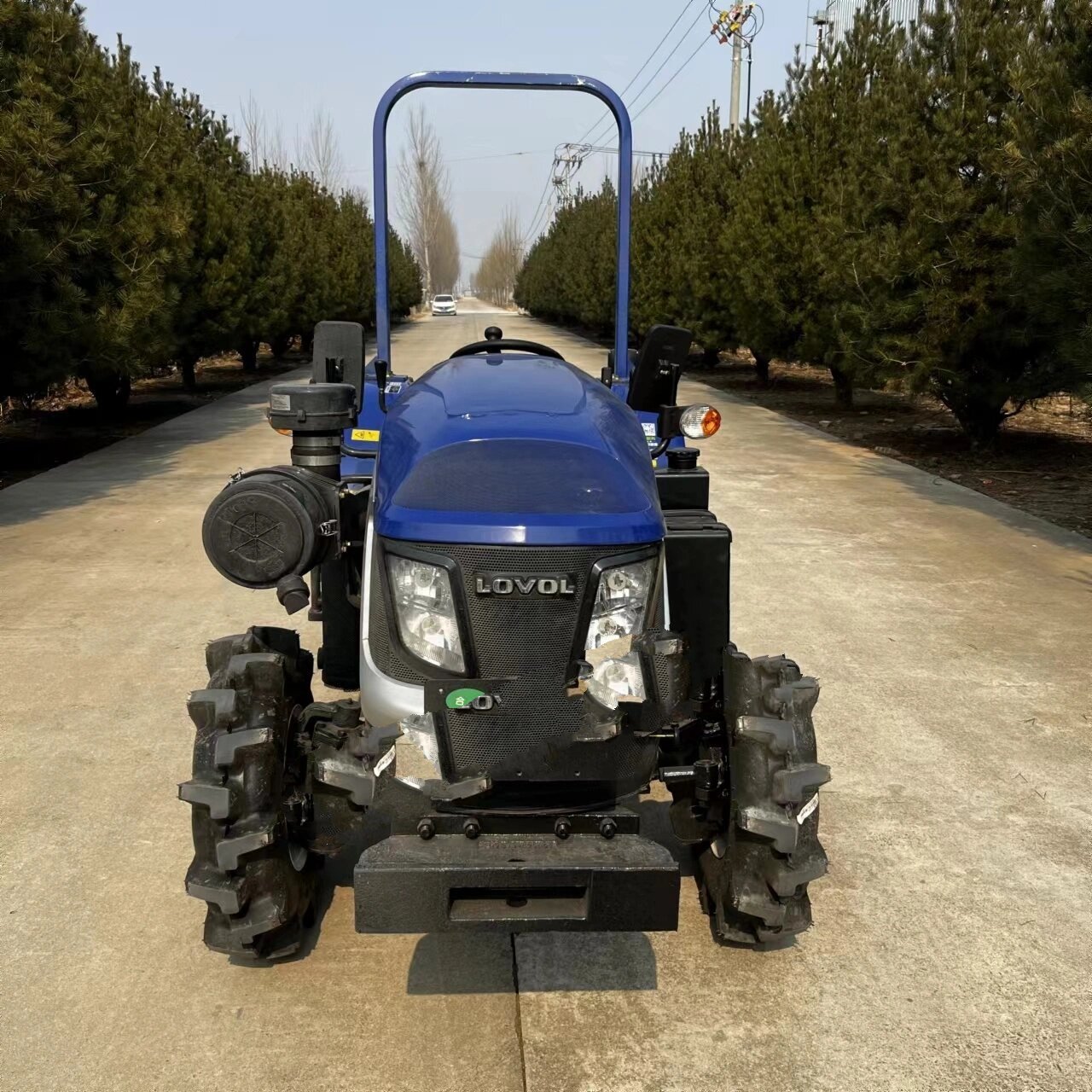 新款雷沃704大棚王,全柴四缸变频发动机,强压多路阀,8 8梭式换挡,540